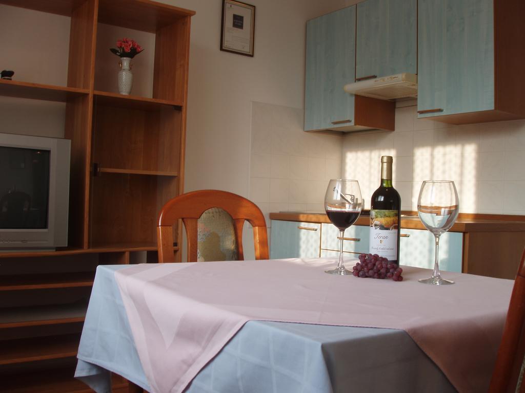 Apartments Porec Istria By Nina Kamer foto