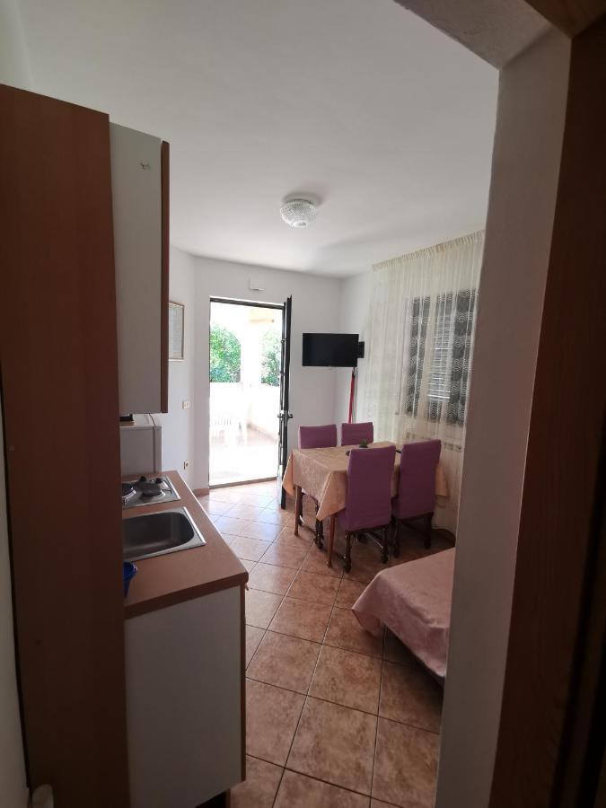 Apartments Porec Istria By Nina Buitenkant foto